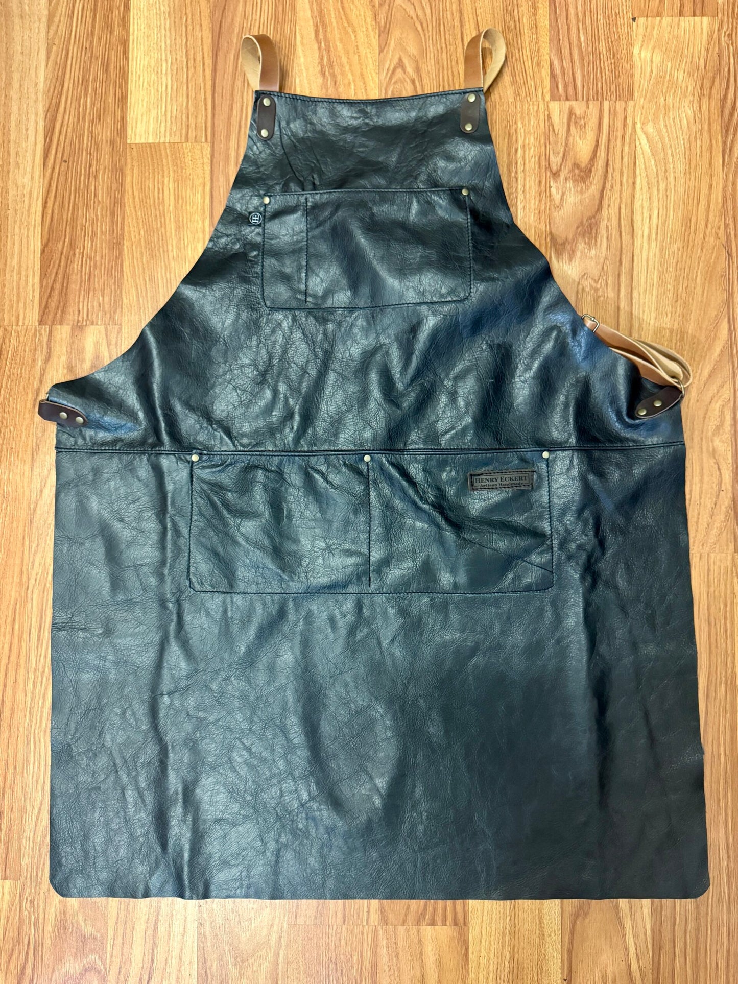 Deluxe - Full Grain Waxy Pull Up Leather image 3
