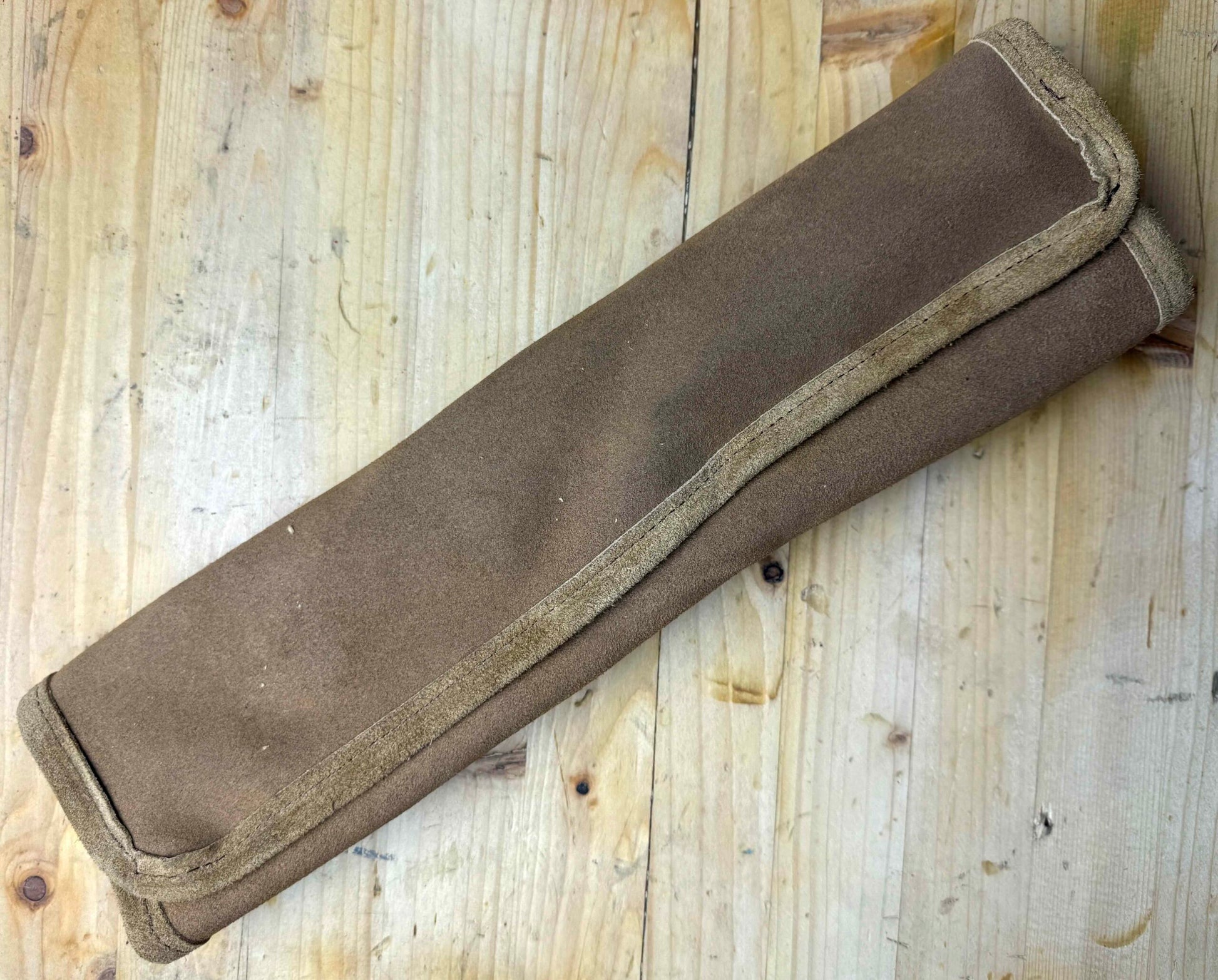Chef Knife Leather Roll with Rare Earth Magnets image 4